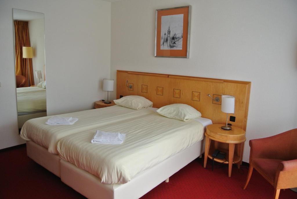 Hotel 2000 Valkenburg 팔켄뷔르흐안더횔 외부 사진