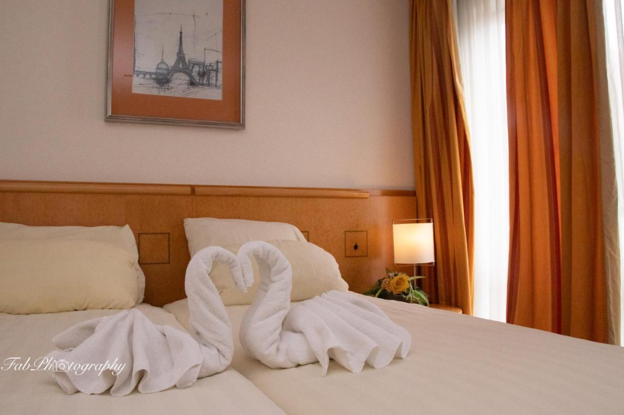 Hotel 2000 Valkenburg 팔켄뷔르흐안더횔 외부 사진
